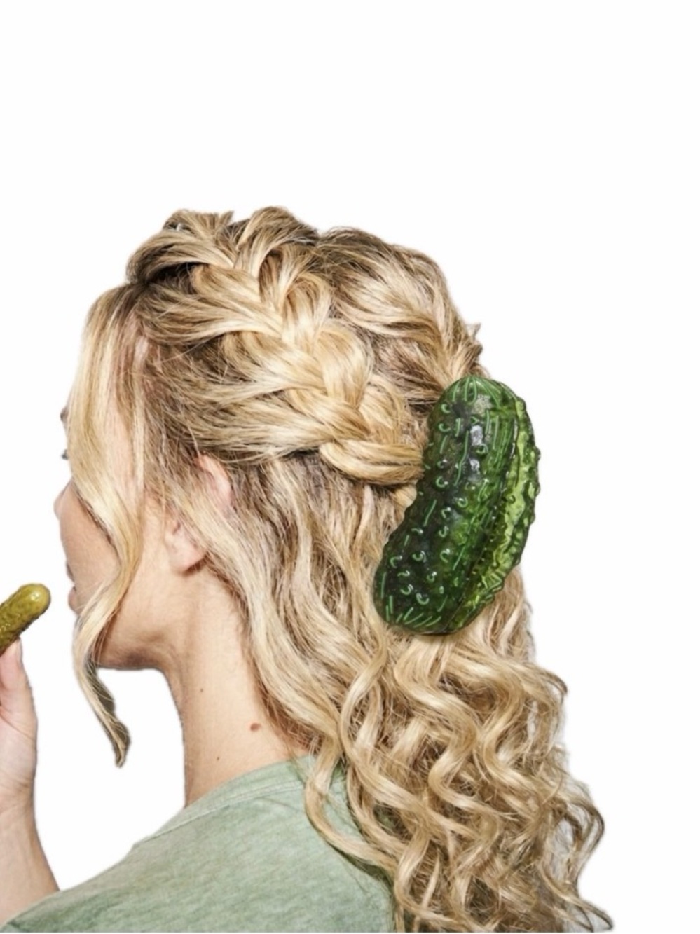 NWT ⚜️🥒⚜️ Piper K Playful Pickle Claw Hair Clip